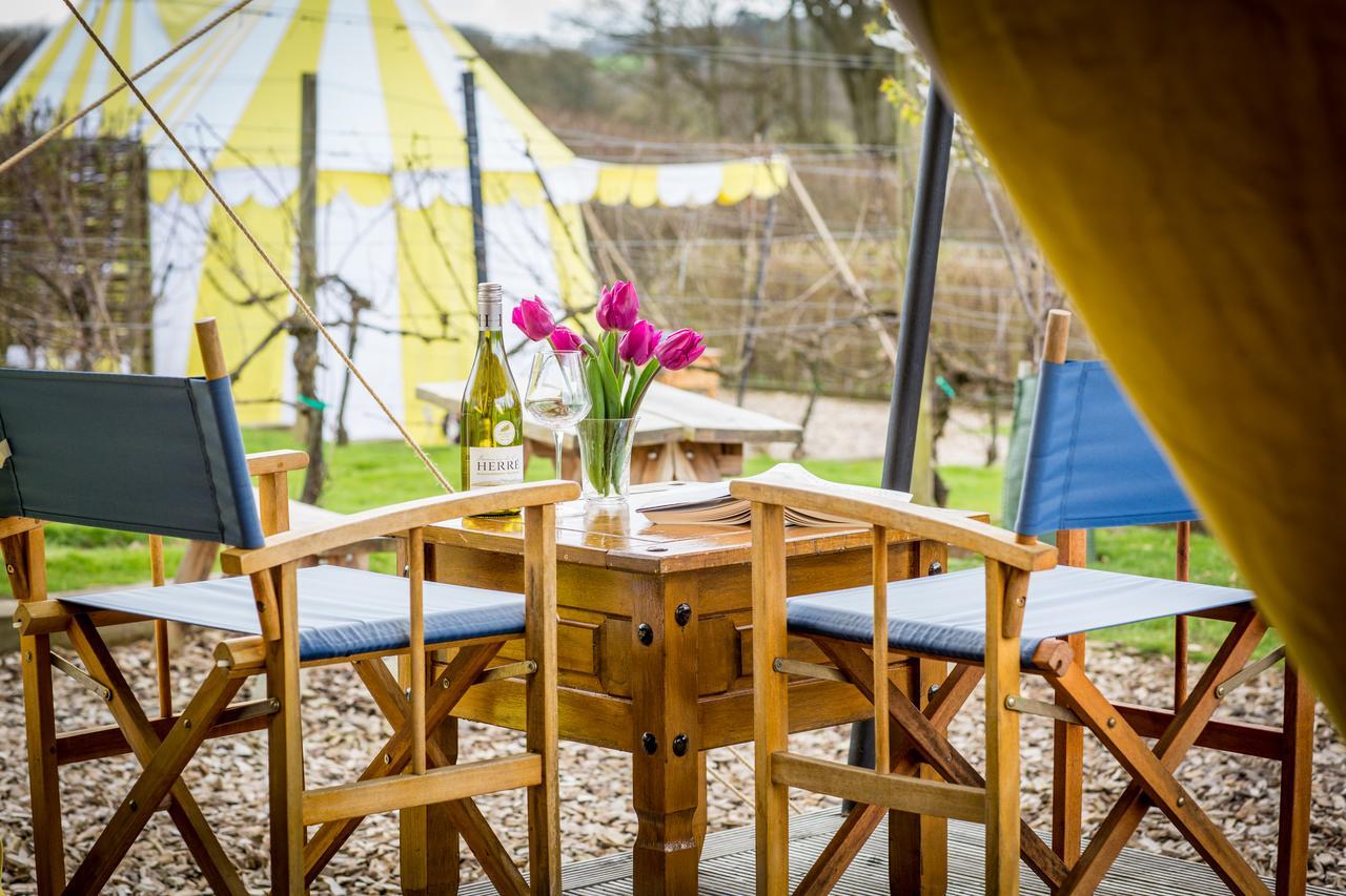 Leeds Castle Knights Glamping Hotel Ngoại thất bức ảnh